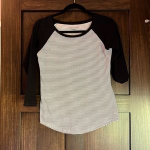 American Eagle shirt!